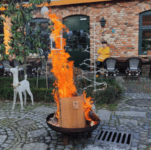 Mehr über den Artikel erfahren Weihnachtsfeier25